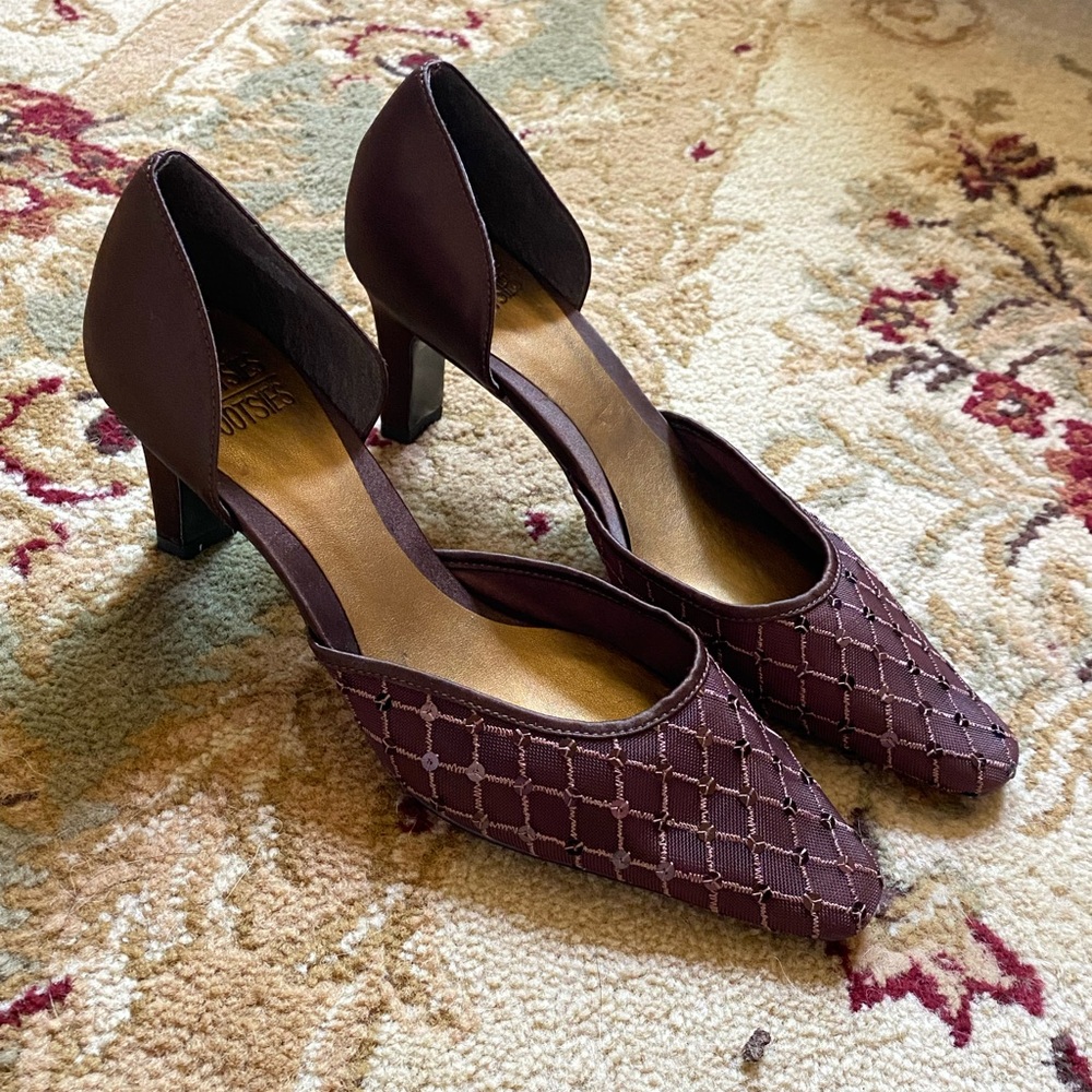 BRAND NEW Mootsies Tootsies Brown Sequin Satin Pointed-Toe Kitten Heels